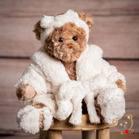 Mrs Bukowski en peignoir