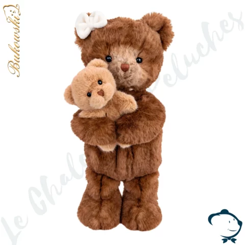 Peluche ours Mama & Teddy Bukowski 30 cm, maman ours brune avec nœud blanc tenant son petit ours dans les bras.